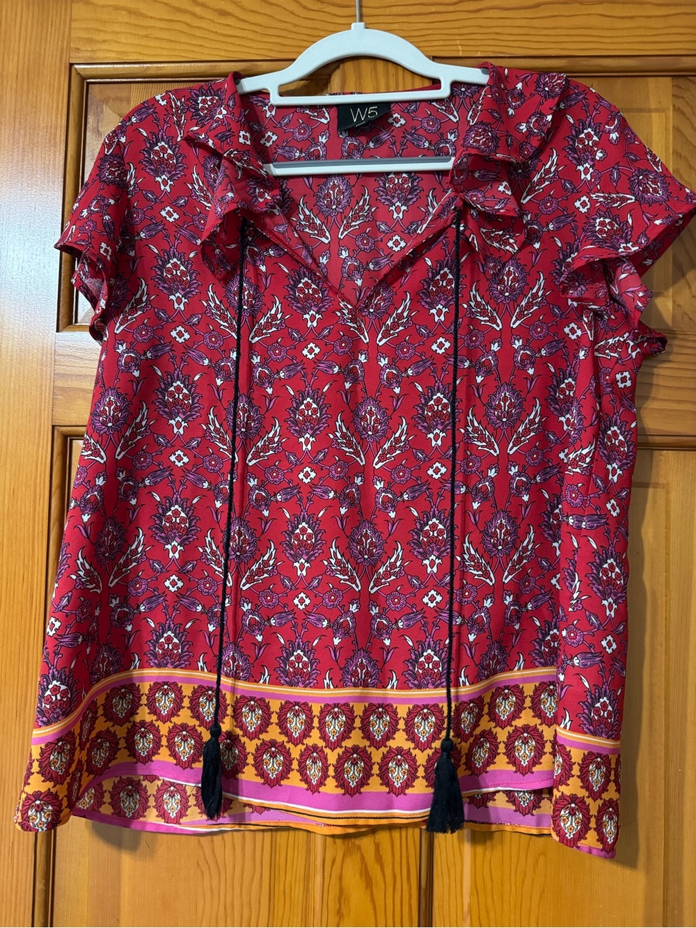 W5 Red Floral Border-Print Ruffle Sleeve Tie Blouse